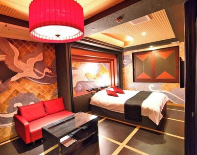 HOTEL the QUEEN - Adults Only