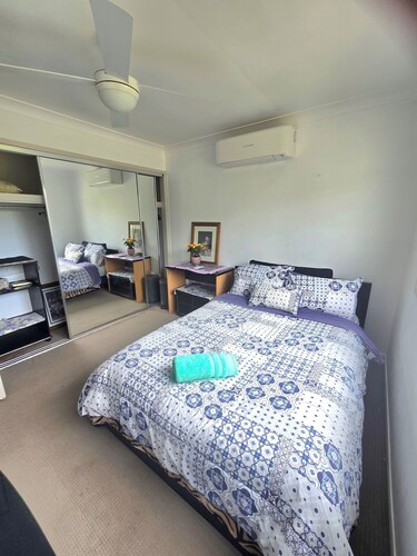 Room-large Room in Arundel