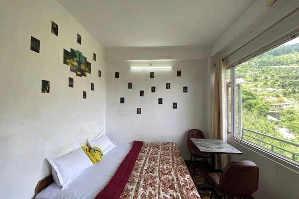 Standard Double Room, Mountain View | Desk, laptop workspace