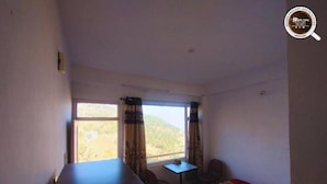 Unclassified image, 2 of 6, button - The Himalayan Kitchen - Cafe & Rooms (Kumharsain)