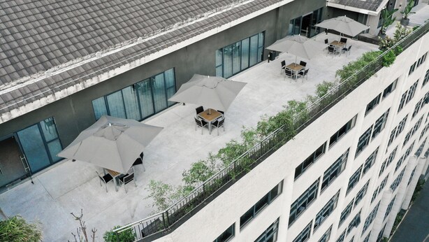 Outdoor dining - theluzernrhotel (Quanzhou)