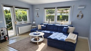 Living area - Vrbo Property (Loissin)