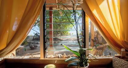 Beachfront Cabina · Ocean & Sunset · Fiber WiFi&AC