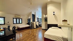 Ảnh chưa phân loại, 2 trong số 24 ảnh, nút