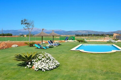 Cabin in Muro with swimming pool
