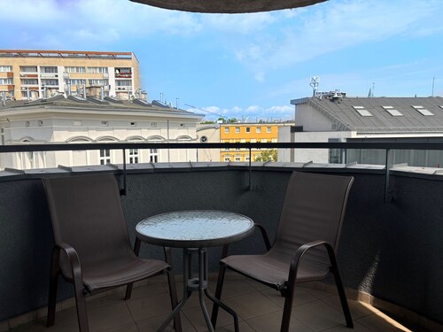 MARGI City 12 Apartament