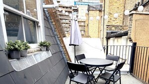 Outdoor dining - Beautiful Central London Apartment (London)