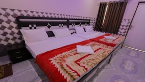 Room - Omji Niwas - Kalyan Keshar Dham (Vrindavan)