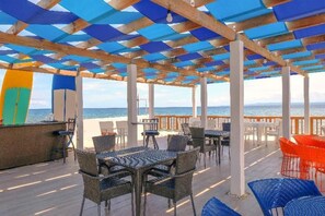 Outdoor dining - Maayo Argao (Argao)