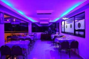 Dining - Leisure Vacations Westend (Karwar)