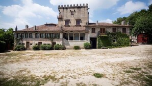 Exterior - Paço De S. Cipriano (Guimarães)