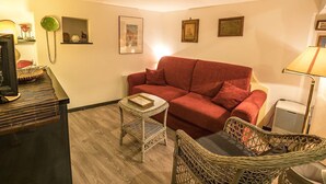 Living area - Petrella's Point Studio (Vernazza)