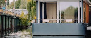 Unclassified image, 2 of 19, button - Spreeapartment Mara (Berlin)