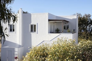 Exterior - Le Blanc Resort Two Luxury Villas (Santorini)
