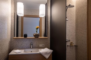 Bathroom - Bavaria Boardinghouse (Munich)