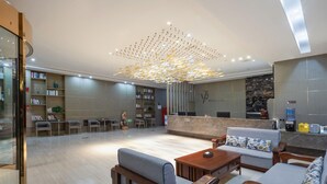 Lobby - Gya Jiaxing Tongxiang City Century Avenue Hotel (Jiaxing)