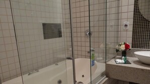 Bathroom - Alphonsus Hotel (Dourados)