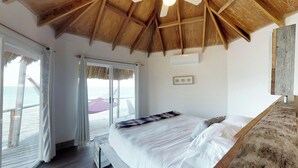 Room - Thatch Caye (Thatch Caye)