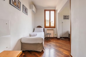 Room - Appartamento Portinari (Florence)