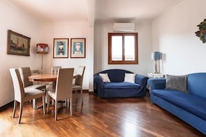 Living area - Appartamento Portinari (Florence)