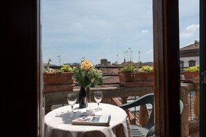 Outdoor dining - Appartamento Portinari (Florence)