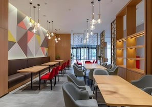 Dining - Borrman Hotel (Jining)