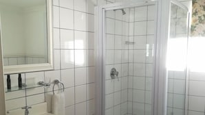 Bathroom - Zevenwacht (Cape Town)