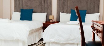 Ngwenya City Hotel