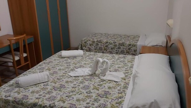 Room - Hotel Santini (Rimini)