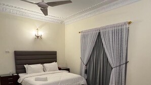 Gambar tidak terklasifikasi, 5 dari 25, tombol