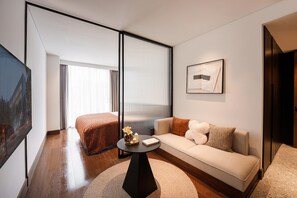 Ảnh chưa phân loại, 5 trong số 38 ảnh, nút