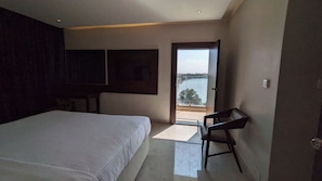 Ảnh chưa phân loại, 3 trong số 5 ảnh, nút