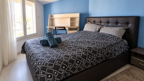 Unclassified image, 3 of 9, button - Vrbo Property (Chartres)