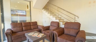 Vihaann Residency