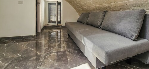 Monte Bello Suites