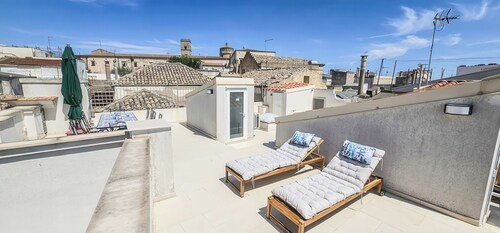 Monte Bello Suites