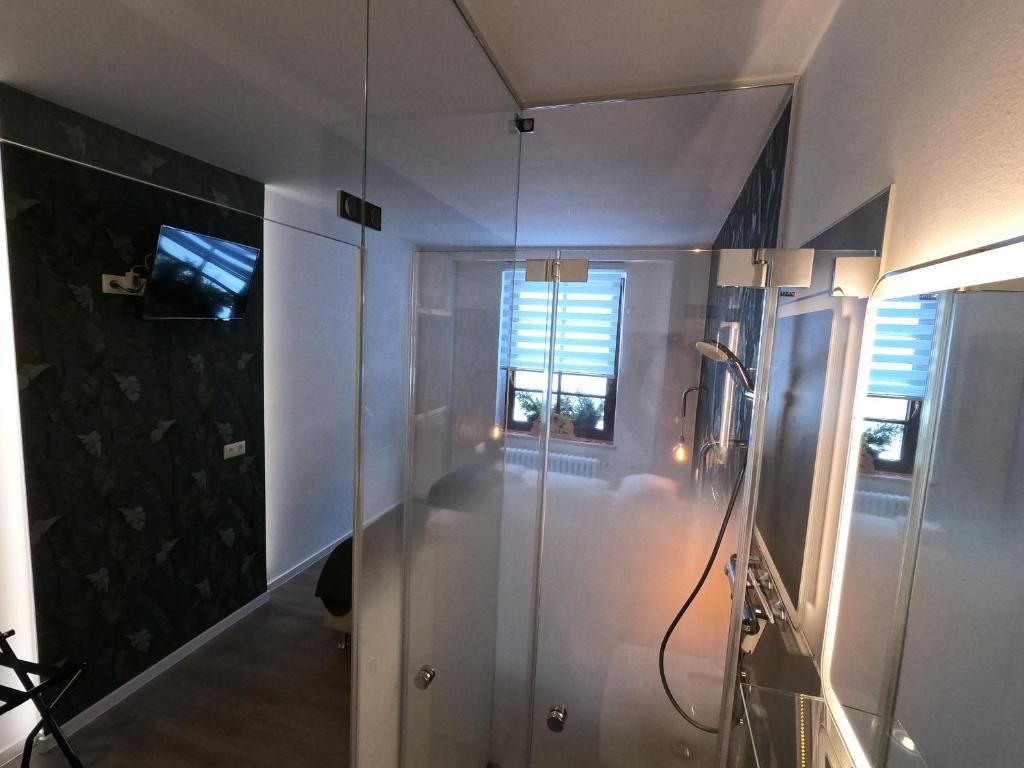 Deluxe Double Room, City View | Bathroom