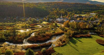 New VRNR Preferred Partner Luxury Collection, Steps from Downtown & Skiing