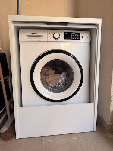 Stylish 2BR APT w/ Hot Tub - Sliema