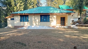 Exterior - Forest Rest House Sojha (Banjar Distt. Kullu)