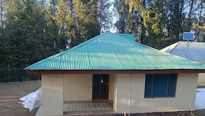 Exterior - Forest Rest House Sojha (Banjar Distt. Kullu)