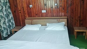 Unclassified image, 5 of 9, button - Forest Rest House Sojha (Banjar Distt. Kullu)