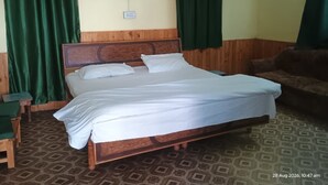 Unclassified image, 3 of 9, button - Forest Rest House Sojha (Banjar Distt. Kullu)