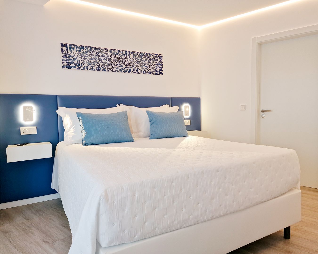 Comfort Double Room, Courtyard View | Premium bedding, Select Comfort beds, laptop workspace, WiFi (free)