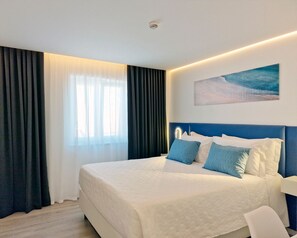 Comfort Double Room, Balcony, City View - Golfinho Azul (Vila Nova de Milfontes)