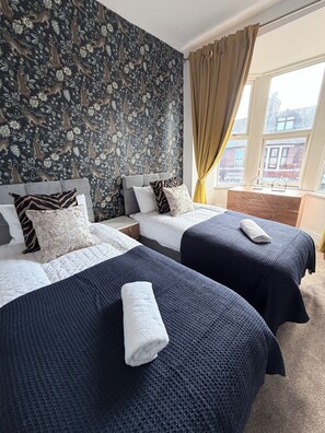 Room - Stylish 7 person apartment close to Newcastle City Centre (Gateshead)