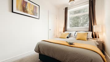 2 habitaciones, tabla de planchar con plancha y wifi gratis