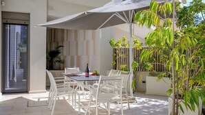 Unclassified image, 4 of 43, button - Alma City Apartment (Heraklion)