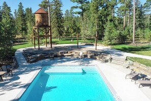 PHP Community Clubhouse - Single Level Property, All King Suites! Access to Community Clubhouse & Pools (Lead)