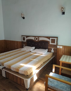 Room - Forest Rest House Bandal (Banjar)